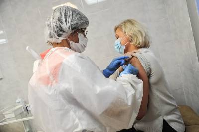 В Смоленской области открылась запись на вакцинацию от COVID-19 через «Госуслуги» - rabochy-put.ru - Смоленская обл.