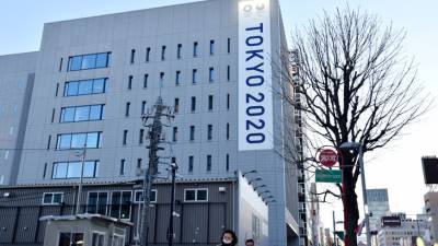 Ричард Паунд - МОК не намерен отменять Олимпиаду в Токио, но Игры могут пройти без зрителей - mir24.tv - Токио