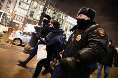 Алексей Навальный - Курганские активисты начали получать предостережения от МВД по поводу митинга 23 января - znak.com