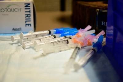 Guardian: вакцины придется переделать из-за нового штамма COVID-19 - nashe.orbita.co.il