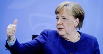 Владимир Путин - Ангела Меркель - Вакцину "Спутник V" хотят одобрить в ЕС: Меркель предложила помощь Германии - focus.ua - Россия - Германия