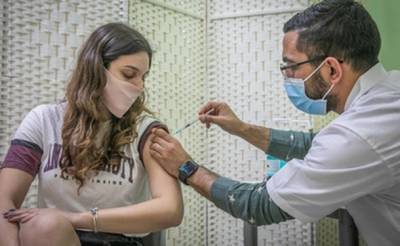 Минздрав рекомендовал срочную вакцинацию израильтян в возрасте от 16 до 18 лет - nashe.orbita.co.il - Израиль