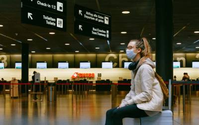 В аэропорту Нидерландов задержали туристов с фальшивыми тестами на коронавирус - rbc.ua - Марокко - Голландия