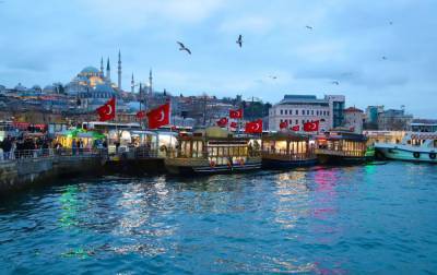 Старые кварталы и парки: в Стамбуле туристов решили удивить необычным маршрутом - rbc.ua - Стамбул