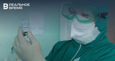 Александр Горелов - Ринат Назметдинов - Эксперт рассказал, когда нужно делать прививку от COVID-19 переболевшим людям - realnoevremya.ru
