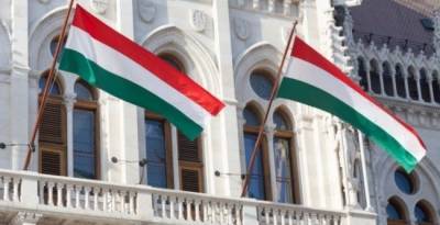Петер Сийярто - Венгрия считает лицемерием призывы ЕС к новым санкциям против России - eadaily.com - Россия - Венгрия