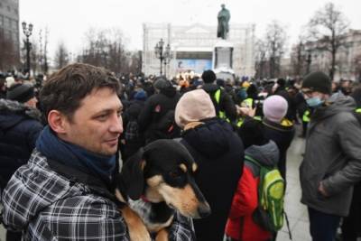 Около 4 тысяч человек собралось на Пушкинской площади в Москве - полиция - interfax-russia.ru - Россия - Москва