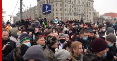 На незаконной акции в Москве выявили 19 человек с коронавирусом - profile.ru - Москва