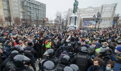 В московских протестах участвуют 19 человек, зараженные коронавирусом - newizv.ru