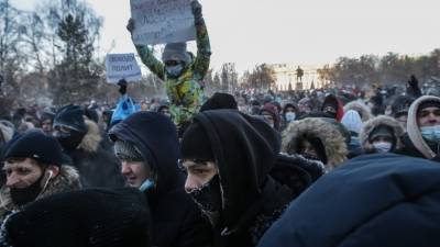 Алексей Навальный - В Тюмени протест навальновцев собрал самое большое количество участников за восемь лет - newdaynews.ru - Тюмень