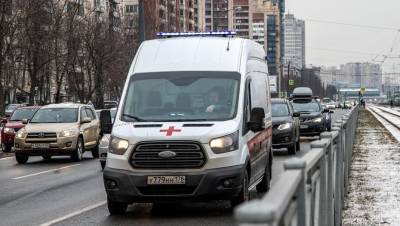 В больнице Петербурга нашли COVID-пациента с ножом в сердце - dp.ru - Санкт-Петербург