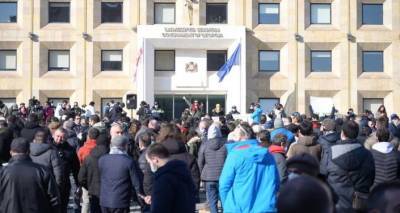 Правительству дали 48 часов - в Тбилиси протестуют против ограничений - sputnik-georgia.ru - Грузия - Тбилиси