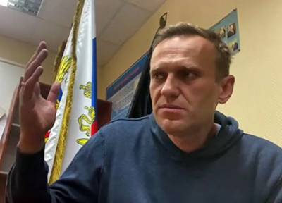 Иван Родин - Кремль все-таки поставил Навального рядом с Путиным... - ng.ru