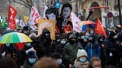 Хроники коронавируса: европейцы бунтуют и диссидентствуют - vesti.ru - Лондон - Голландия