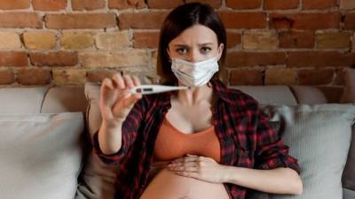 Минздрав обновил рекомендации по лечению беременных с коронавирусом - 5-tv.ru