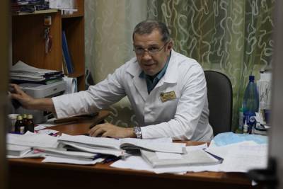 В Челябинске умер хирург-онколог, работавший с ковидными пациентами - znak.com - Челябинск