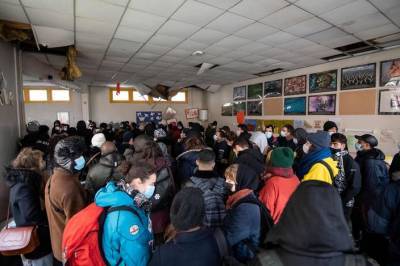 Мигранты захватили здание детского сада в Париже - inform-ua.info - Франция - Украина - Париж