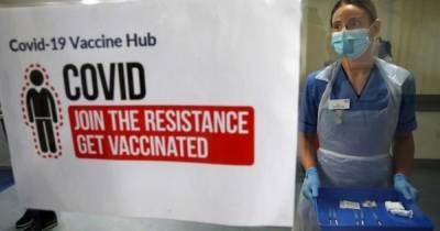 Отсрочка второго этапа вакцинирования спасет множество жизней, – британский советник - focus.ua - Англия - Израиль
