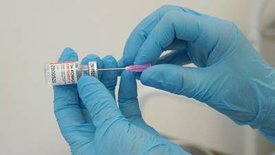 Андрей Каприн - Врач указал на отсутствие противопоказаний к вакцинации от COVID-19 онкобольным - iz.ru - Россия - Израиль