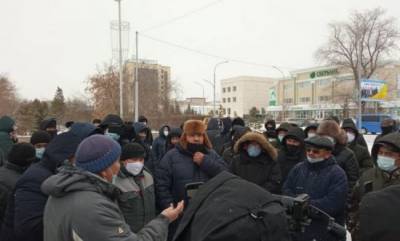 В Казахстане митингуют против вакцинации - eadaily.com - Казахстан