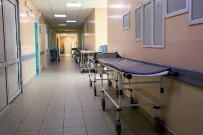 В туалете российской больницы обнаружили тело 90-летнего пенсионера - lenta.ru - Челябинск - Челябинская обл.