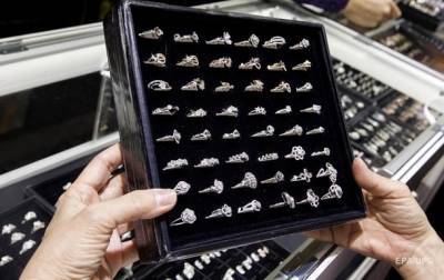 В мире растет спрос на бриллианты - korrespondent.net - Сша - Китай - Торговля