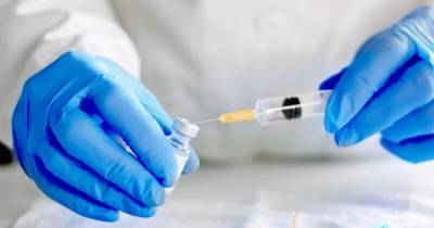 Денис Шмыгаль - До конца недели Украина получит первую партию вакцин от COVID-19 в рамках COVAX - focus.ua - Украина