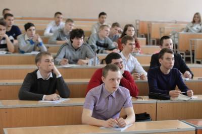 Ряд нижегородских вузов возвращает студентов на очное обучение - interfax-russia.ru - Нижний Новгород