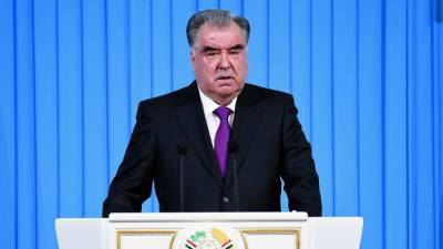 Эмомали Рахмон - В Таджикистане уже нет COVID-19, утверждает президент Рахмон - svoboda.org - Таджикистан