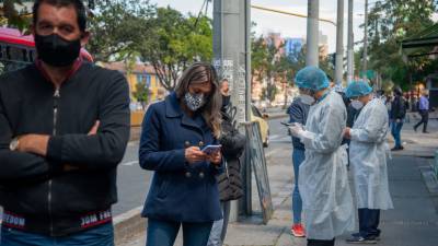 Клаудиа Блум - В Колумбии за сутки выявили более 13 тысяч случаев коронавируса - russian.rt.com - Колумбия