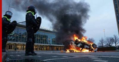 В Амстердаме прогремели взрывы во время беспорядков - profile.ru - Голландия - Амстердам