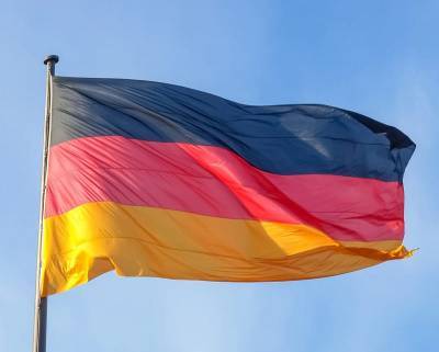 Хорст Зеехофер - Германия намерена полностью закрыть авиасообщение и мира - cursorinfo.co.il - Германия