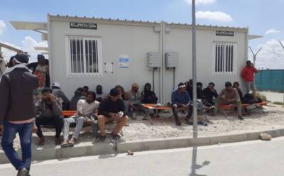 Беженцы требуют лучших условий - vkcyprus.com - Кипр