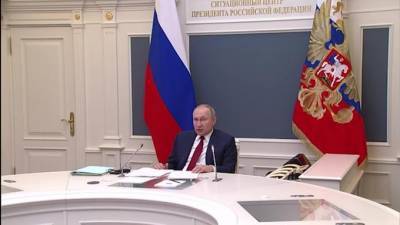 Владимир Путин - Путин призвал оказать помощь Африке в обеспечении тестами и вакцинами от COVID-19 - piter.tv - Россия