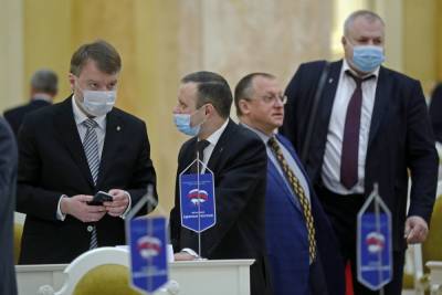 Корреспондентам «5 канала» закрыли вход в парламент Петербурга из-за температуры тел - abnews.ru - Санкт-Петербург