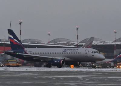 "Аэрофлот" отменил ряд регулярных международных рейсов из-за COVID-19 - m24.ru