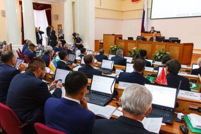Депутаты предложили сократить число оплачиваемых должностей в Народном Хурале - ulan.mk.ru - республика Бурятия