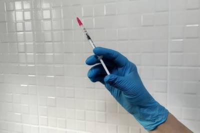 В Министерстве здравоохранения объяснили, почему людей ещё не записывают на прививку от коронавирусу - ufacitynews.ru - республика Башкирия