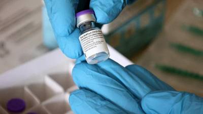 Йенс Шпан - Минздрав ФРГ предрек дефицит вакцин от COVID-19 до апреля - iz.ru - Израиль