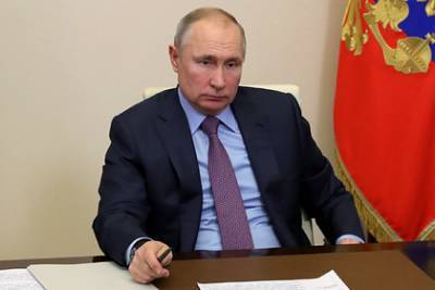 Владимир Путин - Путин призвал привить от коронавируса почти 70 миллионов россиян - lenta.ru - Россия