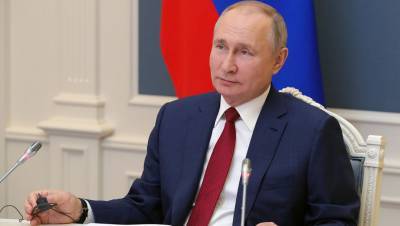 Владимир Путин - Путин заявил, что производство вакцин идет с опережением графика - gazeta.ru - Россия - Москва