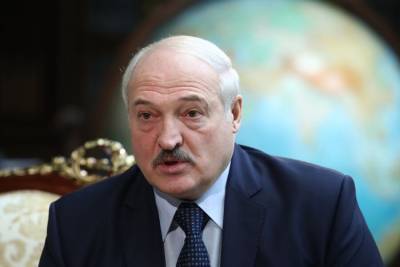 Александр Лукашенко - Лукашенко готов защищать Белоруссию на танке в случае необходимости – СМИ - m24.ru - Белоруссия