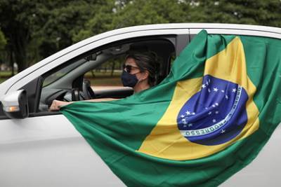 Энрик Мандетт - В Бразилии предупредили о «мегаэпидемии» - lenta.ru - Бразилия