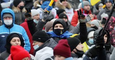 Русское большинство граждан Украины выморят коронавирусом - ren.tv - Украина - Америки