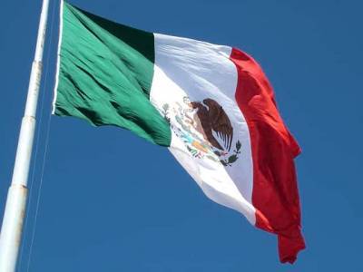Мексика заняла третье место в мире по количеству смертей от COVID и мира - cursorinfo.co.il - Индия - Мексика