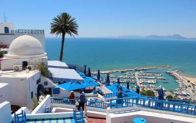 Белоснежные пляжи и пустыня: в еще одной курортной стране обновили правила для туристов - rbc.ua - Тунис - Тунисская Республика