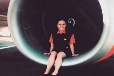 Зараженная коронавирусом стюардесса предсказала свою смерть в соцсетях - lenta.ru