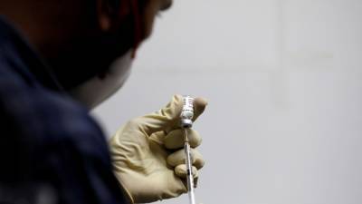 Индия одобрила для использования неиспытанную местную вакцину - svoboda.org - Индия