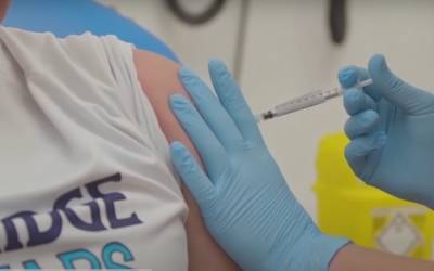 Судороги, сыпь, проблемы с дыханием: "крутая" вакцина отправила женщину в реанимацию - подробности - akcenty.com.ua - Мексика