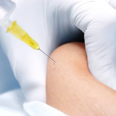Роберт Кох - Около 240 тысяч жителей Германии получили вакцину от коронавируса - radiomayak.ru - Германия